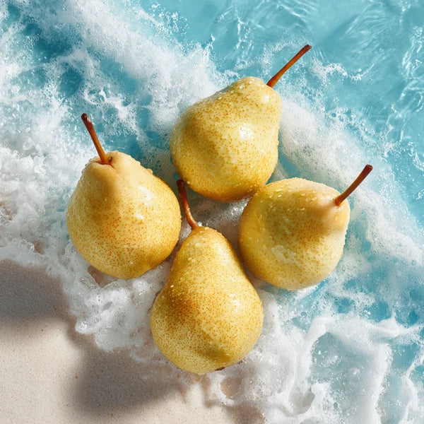Saltwater & Pear Soy Candle